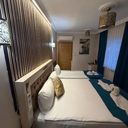 Galaxy Sultanahmet Hotell 3*