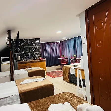 Galaxy Sultanahmet Hotel 3*