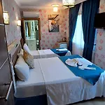 Galaxy Sultanahmet Hotel 3*